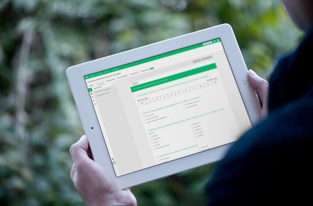 Customer satisfaction poll mockup: are your customers truly satisfied?